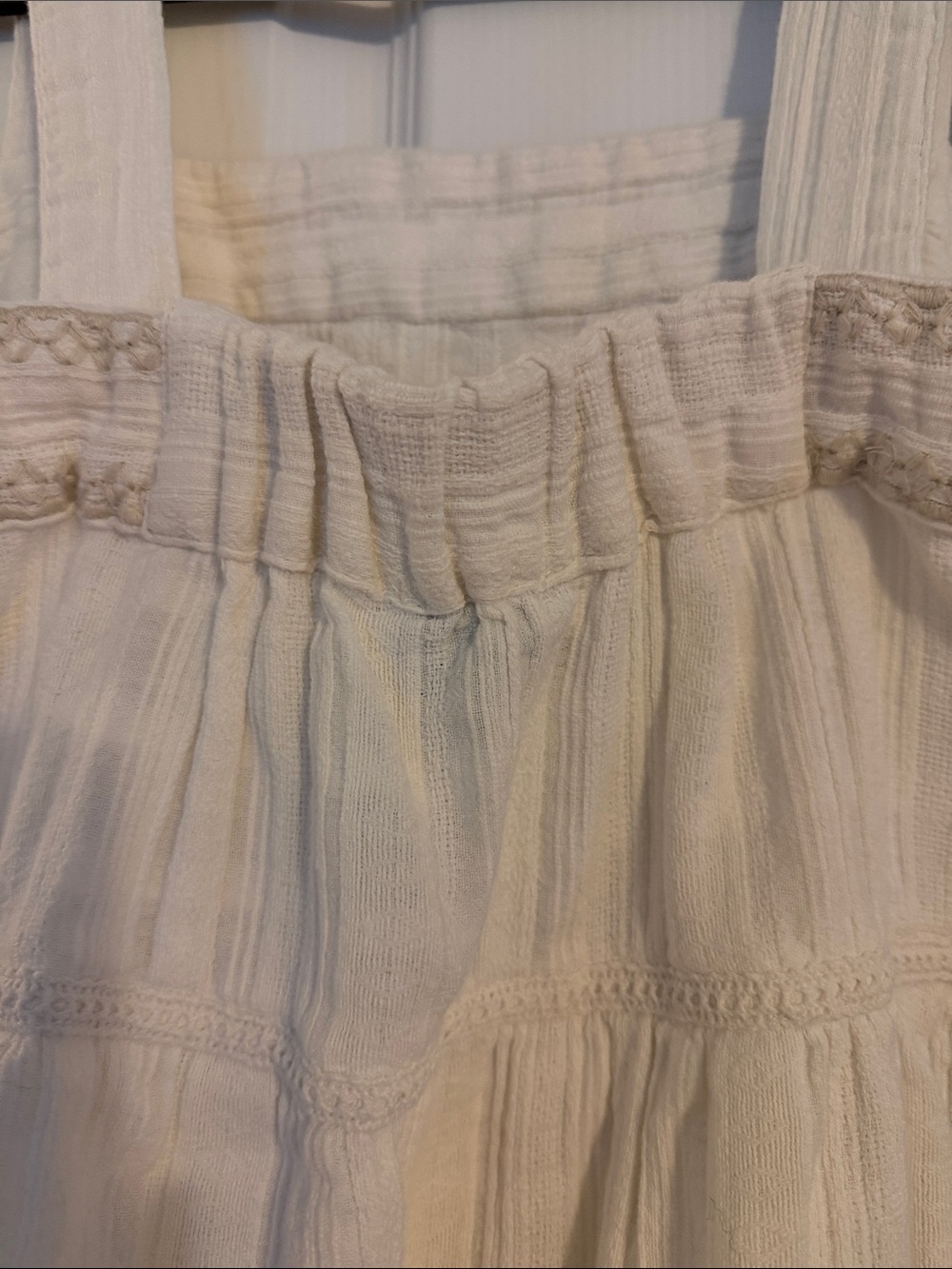 Tommy Bahama Cream Textured Tiered Sundress or Swimsuit Coverup with Lace Trim - Picture 6 of 8
